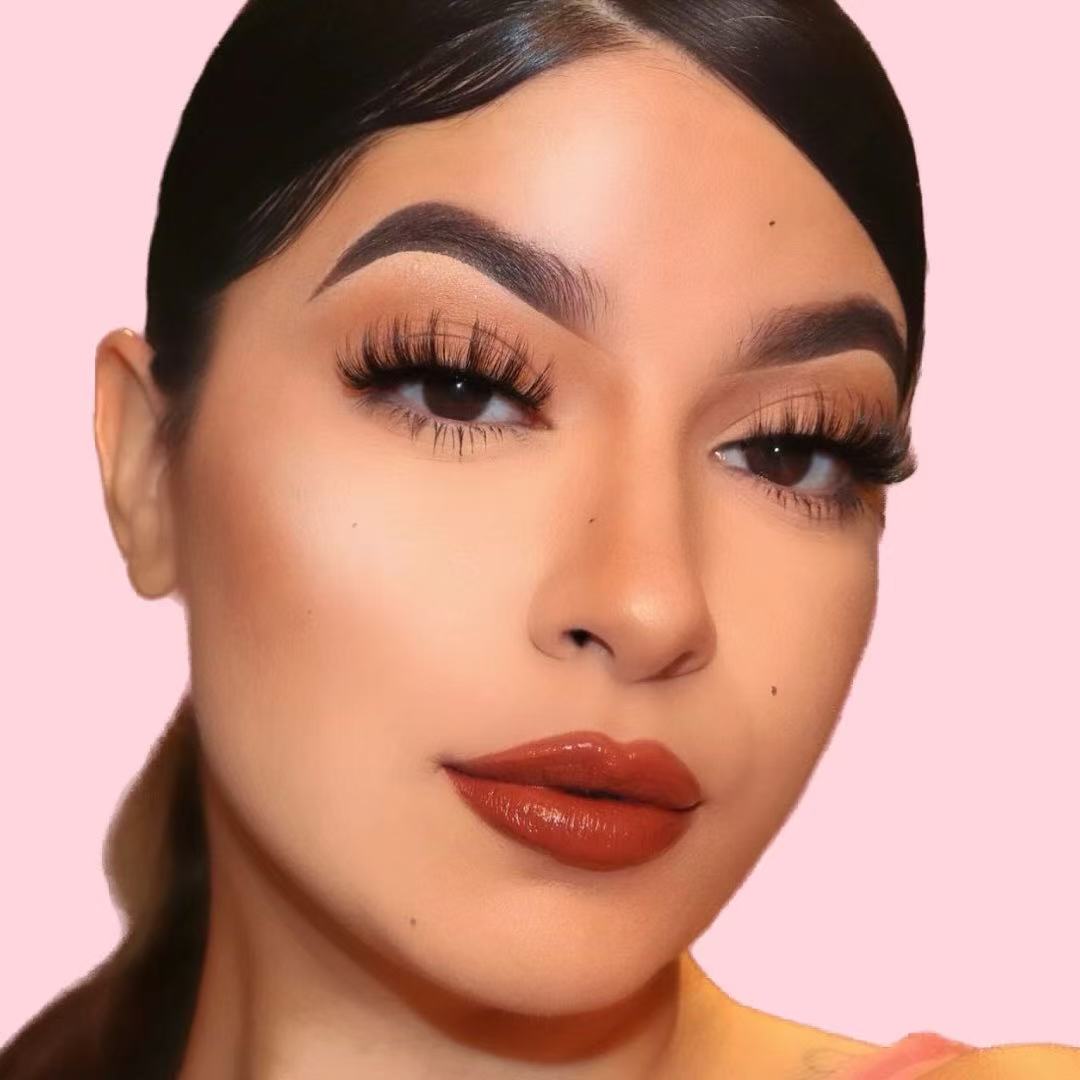 How to make lash glue last longer on oily eyelids